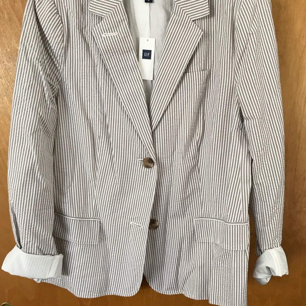 Gap blazer